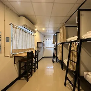 Hostel Blue Flow, Phi Phi-eilanden